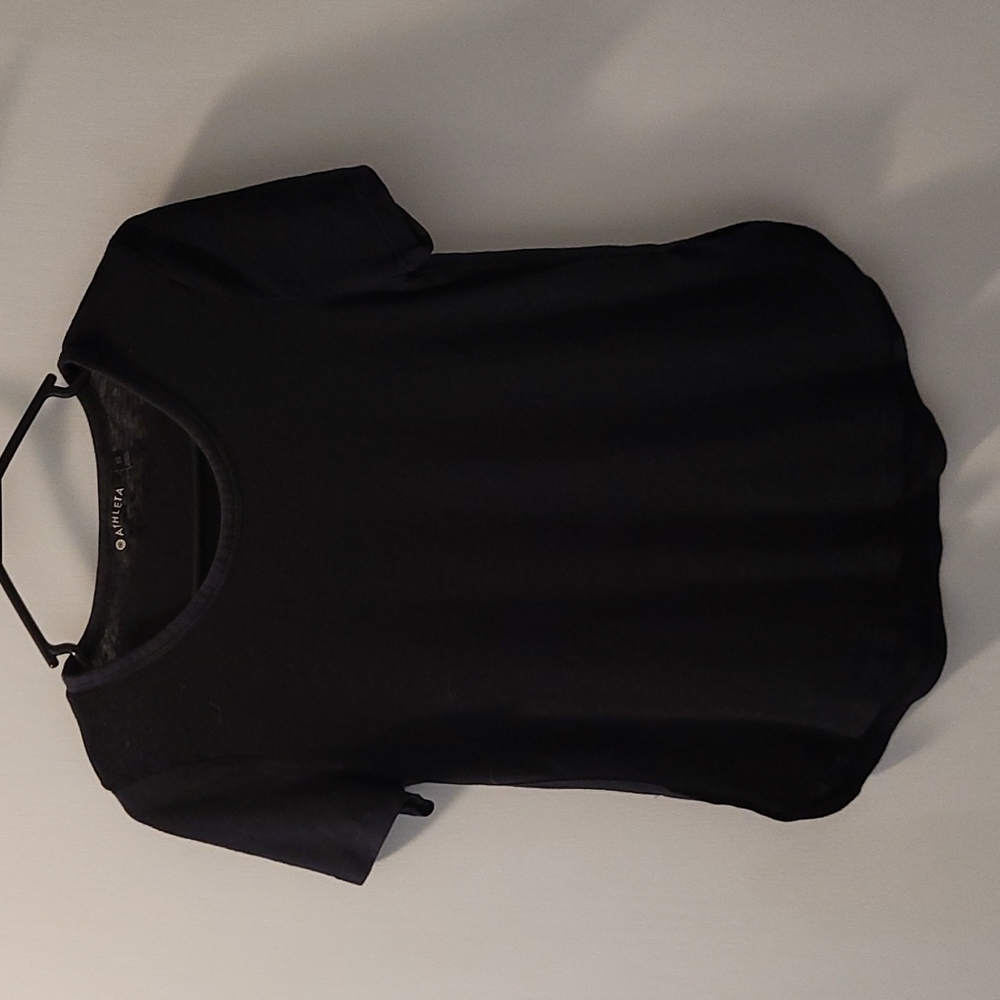 10/$10 or FREE with Bundle | Athleta Simple Black Tee